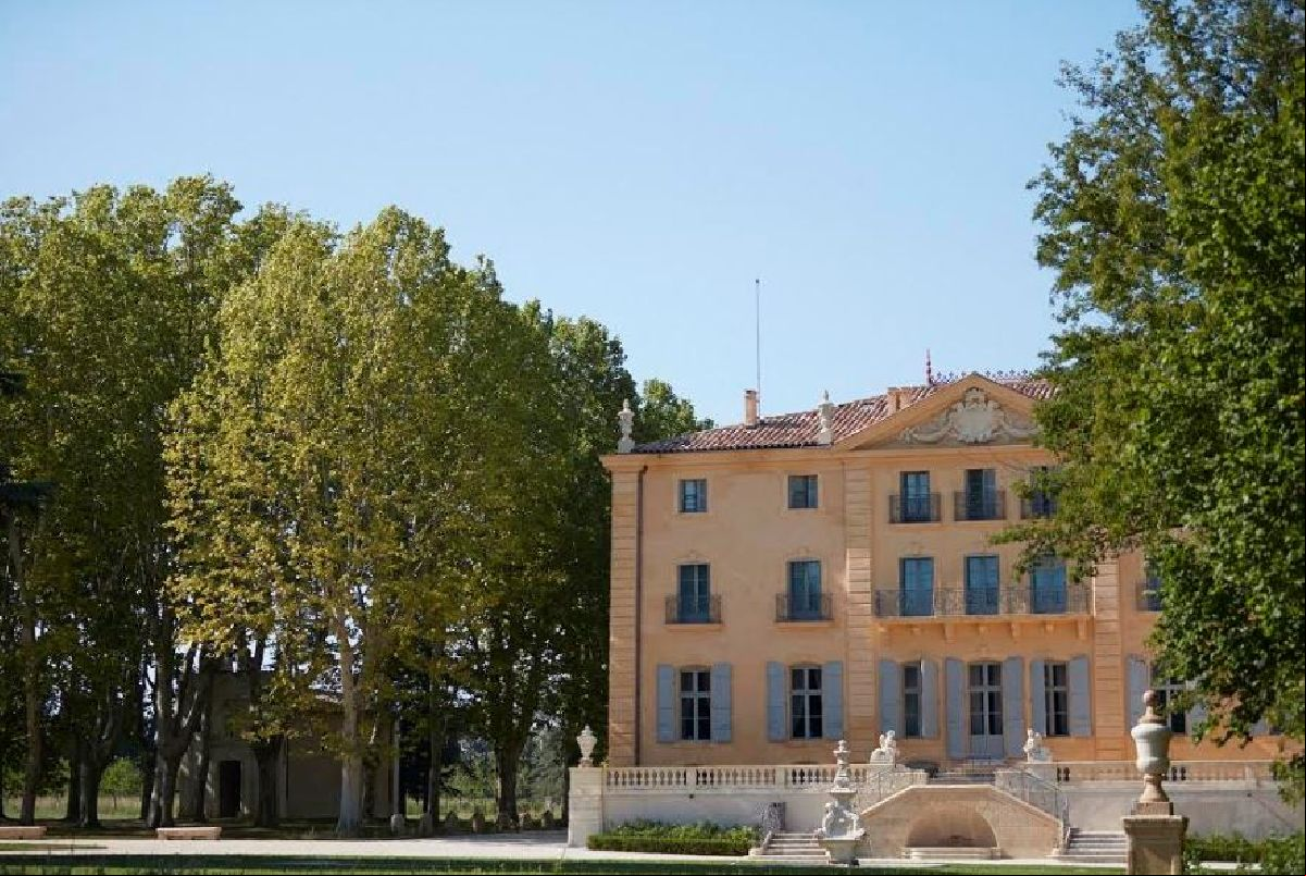 HOTEL NA FRANÇA OFERECE ATIVIDADES PARA EXPLORAR AS DESLUMBRANTES PAISAGENS DA PROVENCE
