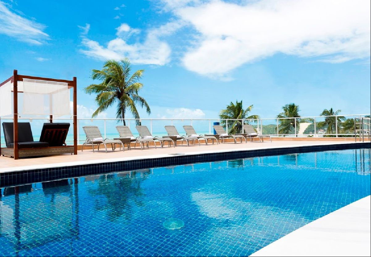 Golden Tulip Natal Ponta Negra promove festas de Natal e Réveillon com música ao vivo e menu all inclusive